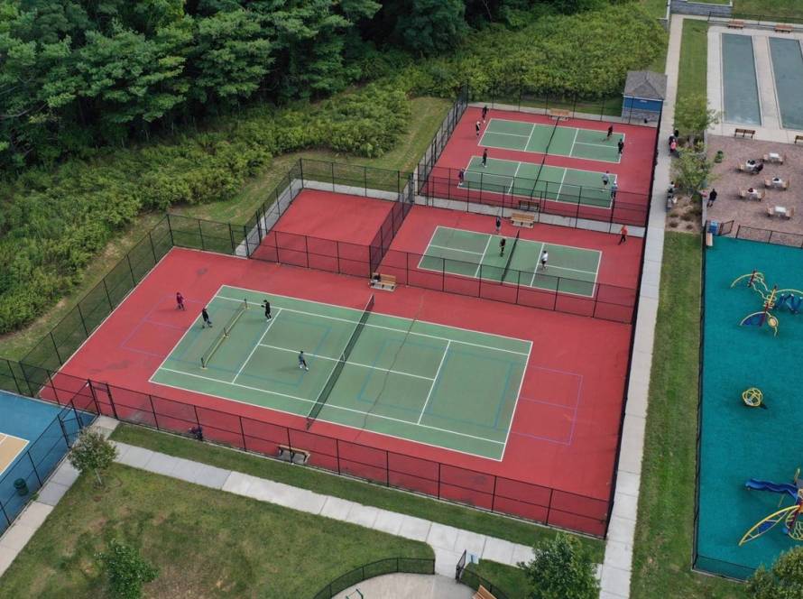 Uk pickleball court